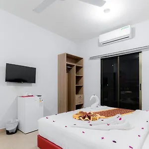 Old Town Apartahotel