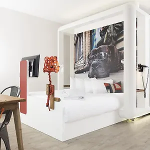Hotel The Corner Londra